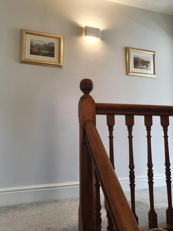 Bowness Guest House Bagian luar foto