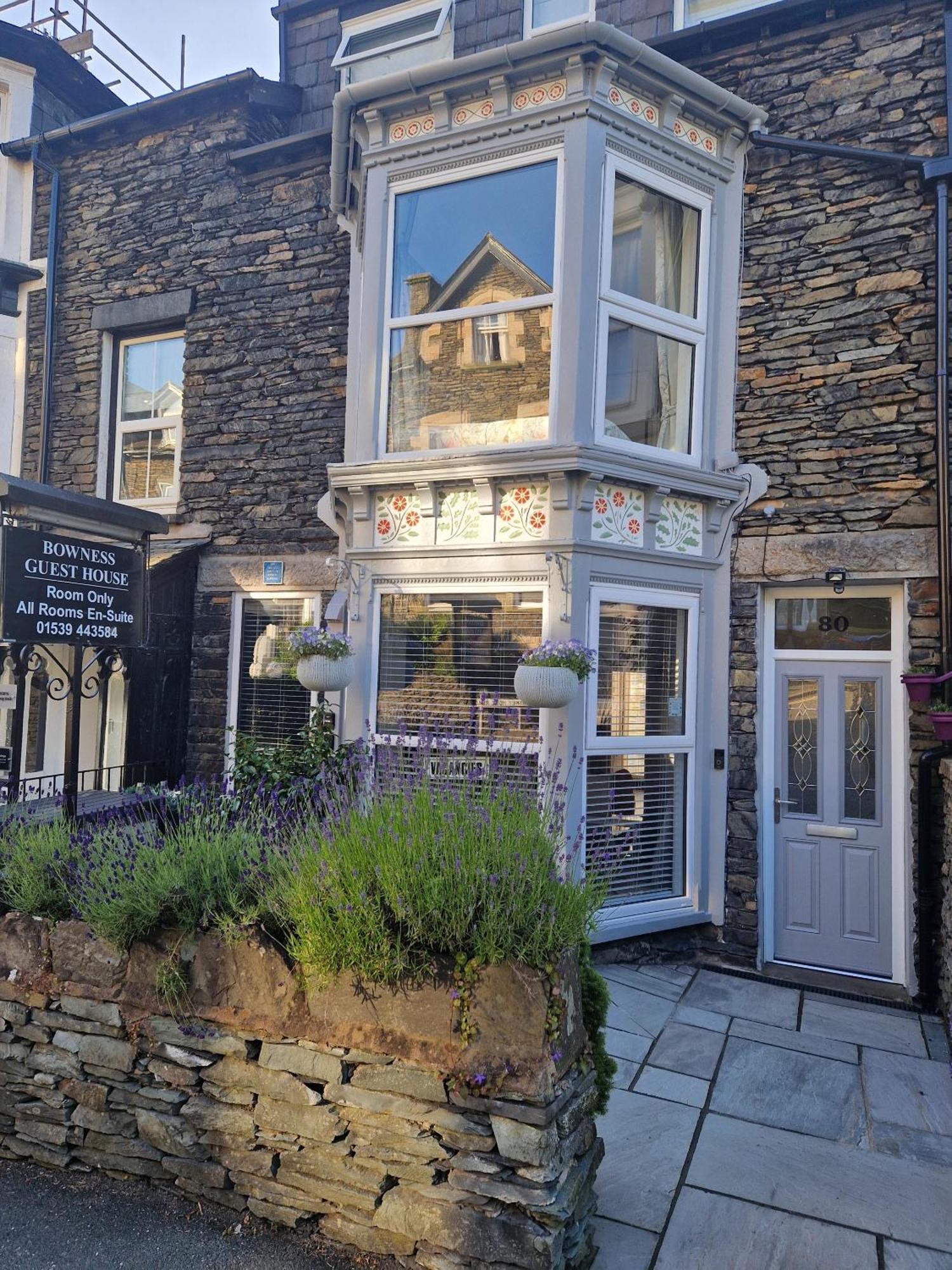 Bowness Guest House Bagian luar foto